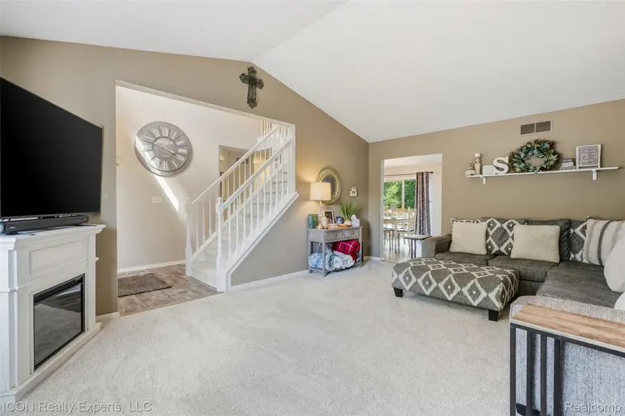2100 Ore Creek Lane, Brighton, MI 48114 - #3