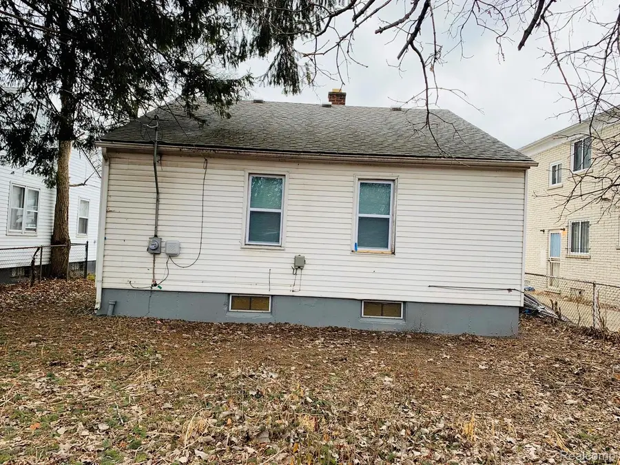19790 Lahser Road, Detroit, MI 48219 - #2