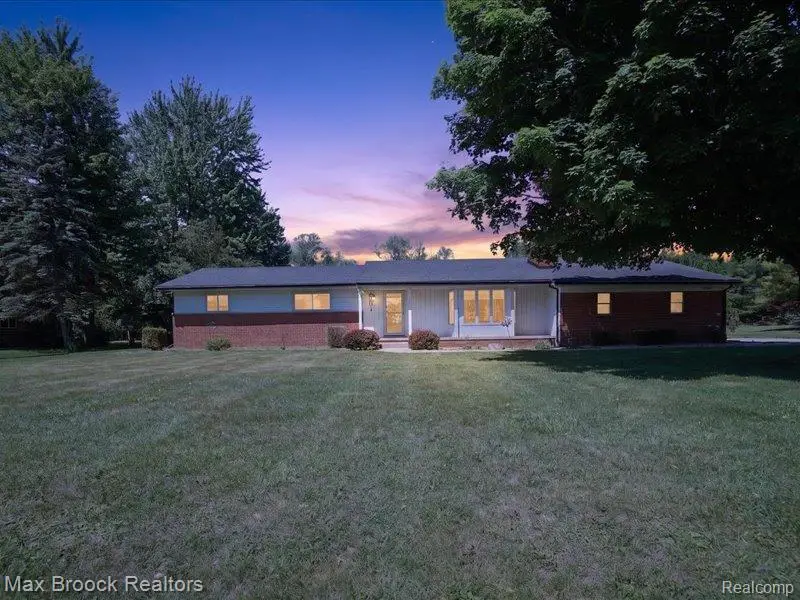 26159 Meadowview Drive, Farmington Hills, MI 48331 - #1