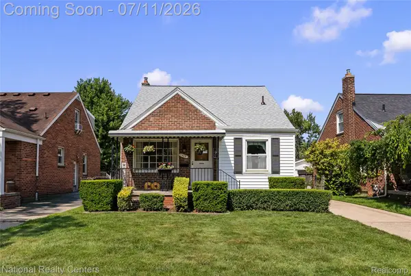 2409 N Wilson Avenue, RoyalOak, MI 48073