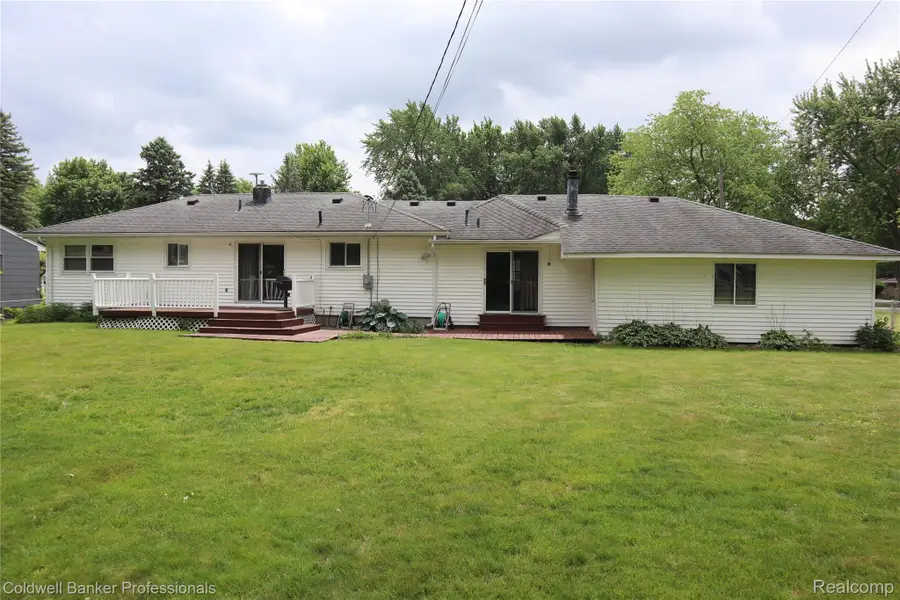 3456 Overton Street, Waterford, MI 48328 - #3