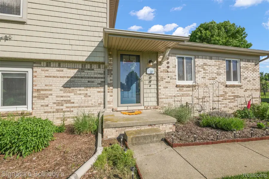 17858 Loranger Street, Clinton, MI 48038 - #3
