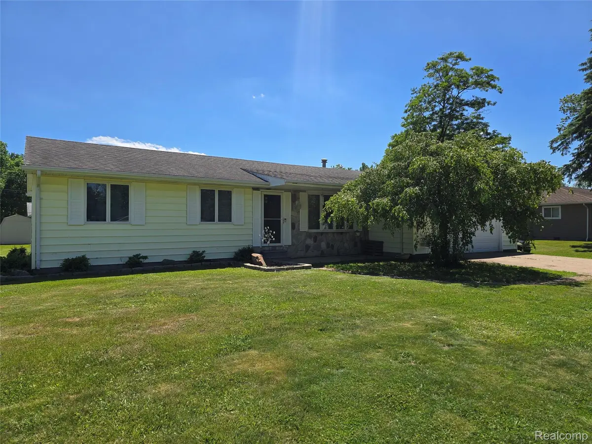 5279 Robinwood Drive, Clyde, MI 48049 - #1