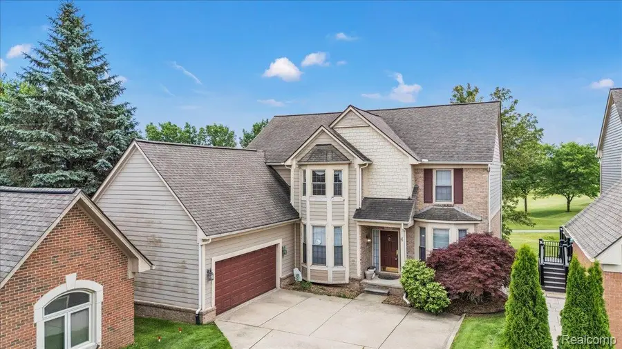 7882 Glacier Club Drive, Washington, MI 48094 - #2