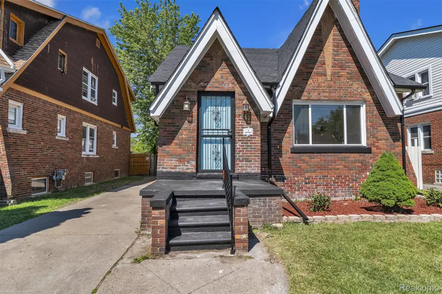 14521 Sussex Street, Detroit, MI 48227 - #2