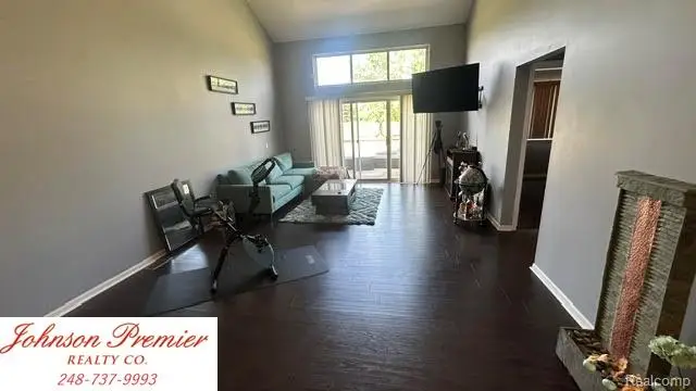 32400 Gateway Drive #3, Romulus, MI 48174 - #3