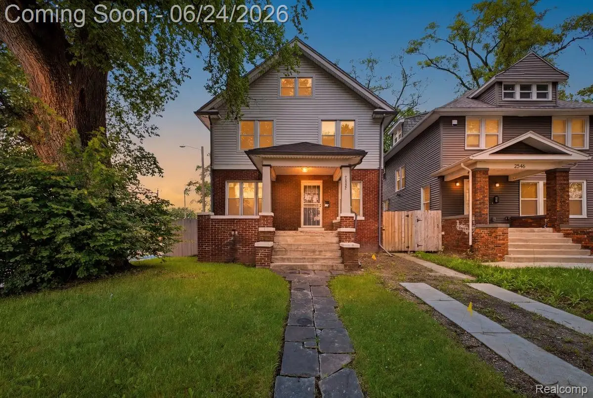 2552 N La Salle Gardens, Detroit, MI 48206 - #1