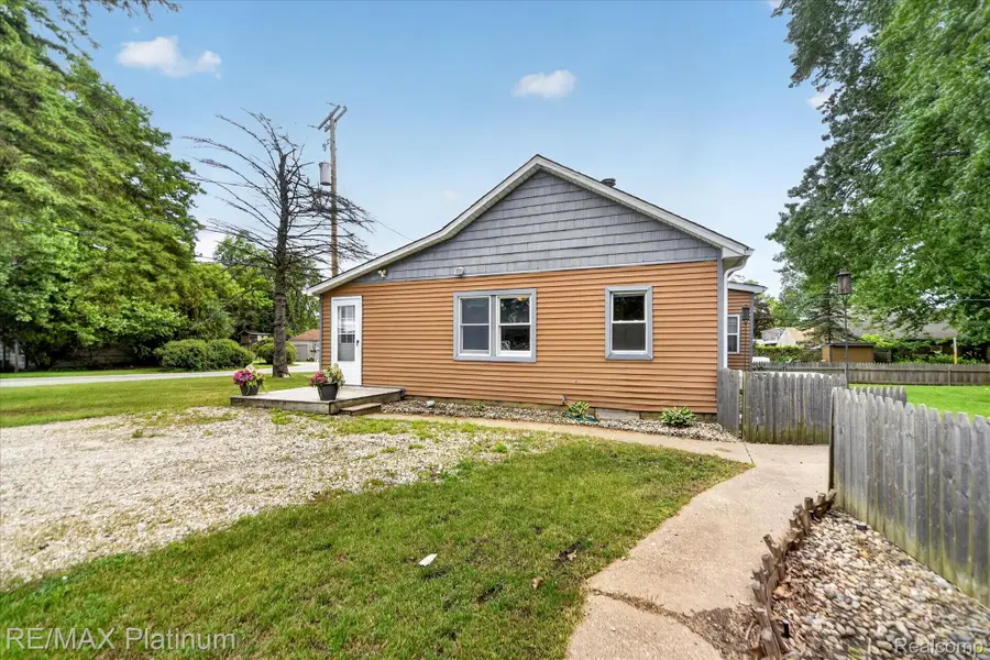 501 Kaiser Road, Gregory, MI 48137 - #3