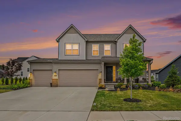 2751 Salt Springs Drive, Saline, MI 48176