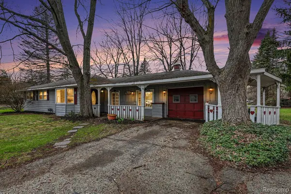 1260 Gilbert Street, Flint, MI 48532