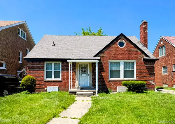 8573 E Outer Drive, Detroit, MI 48213