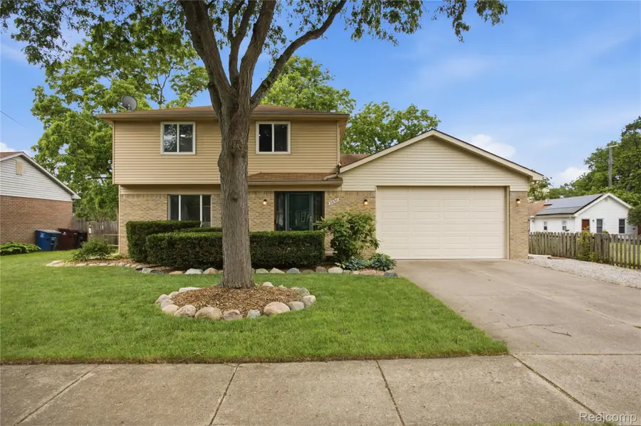 2850 Elmwood Avenue, Ann Arbor, MI 48104 - #3