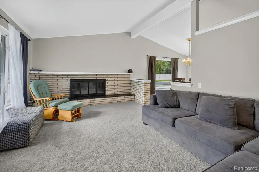 17127 Hamilton Avenue, Allen Park, MI 48101 - #3