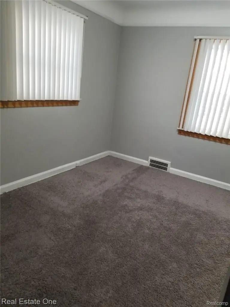 7343 Grandmont Avenue, Detroit, MI 48228 - #3