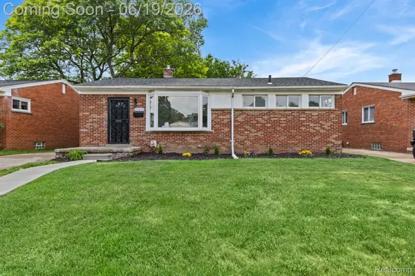 22121 Whitmore Street, OakPark, MI 48237