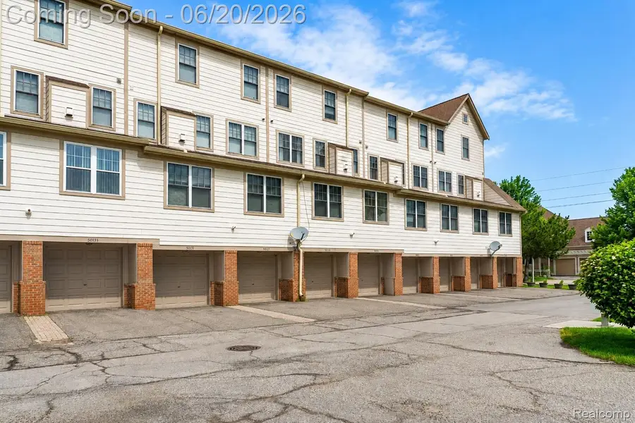50119 Harding Street, Canton, MI 48188 - #2