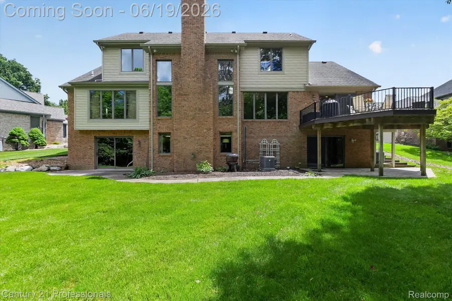 17517 Ellen Drive, Livonia, MI 48152 - #2