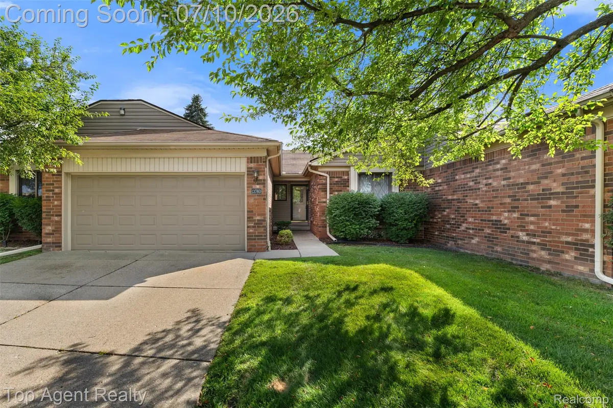 13760 Provincial Drive, Sterling Heights, MI 48313 - #1