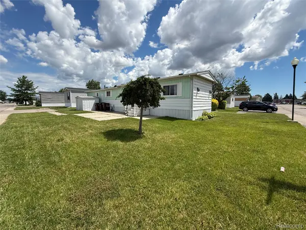 313 Huntington #11, Newport, MI 48166