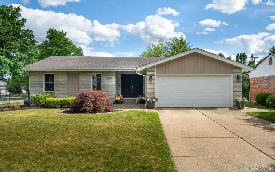 36343 Dardanella Street, Livonia, MI 48152 - #2