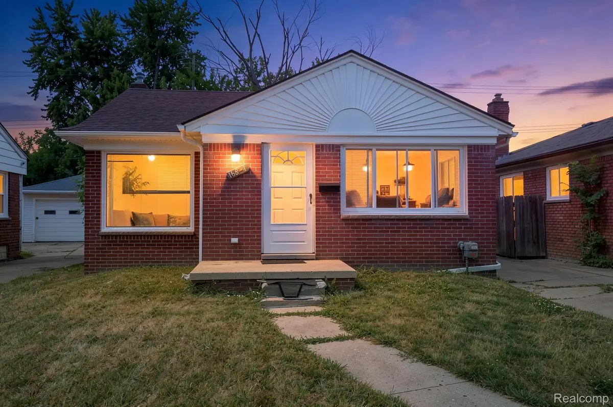 16821 E 8 Mile Road, Eastpointe, MI 48021 - #1