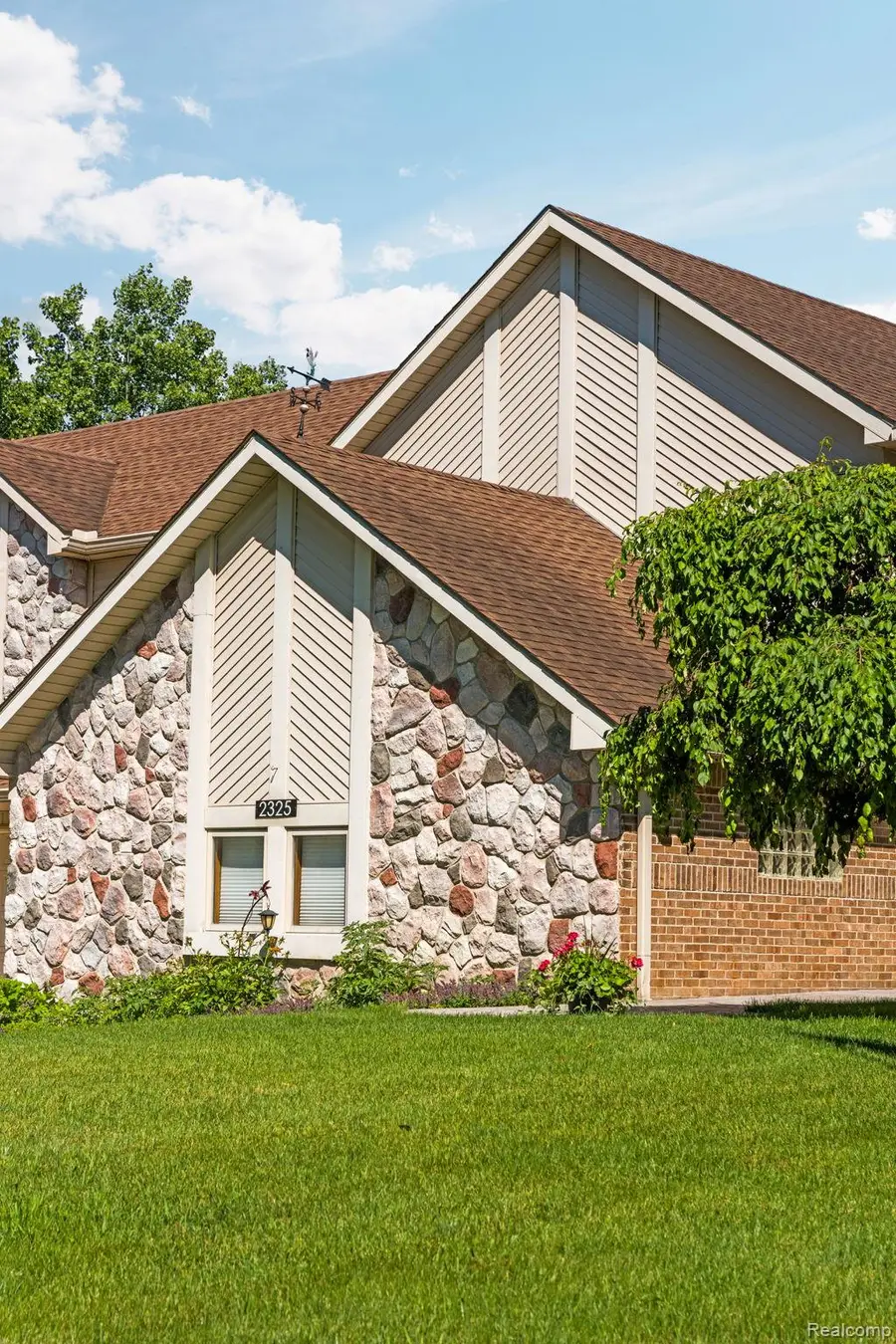 2325 7 Mile Road, Northfield, MI 48178 - #2