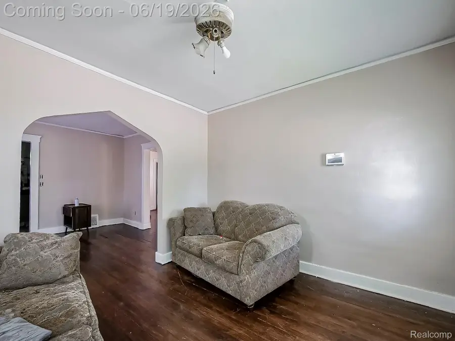 7681 Ellsworth Street, Detroit, MI 48238 - #3