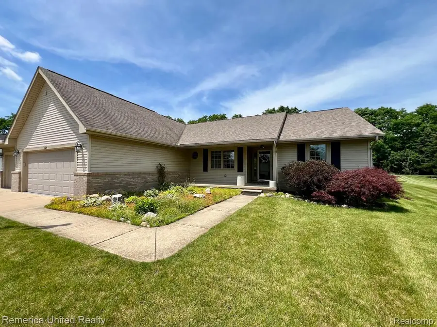 324 Conover Court, Howell, MI 48843 - #2