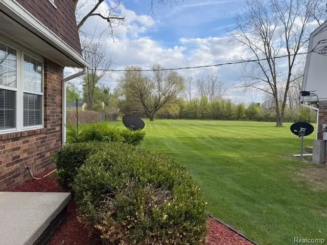 6351 Beechfield Drive, Lansing, MI 48911 - #3