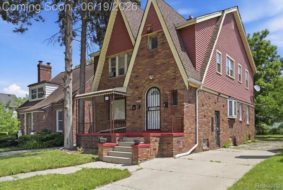 13572 Saint Marys Street, Detroit, MI 48227 - #3