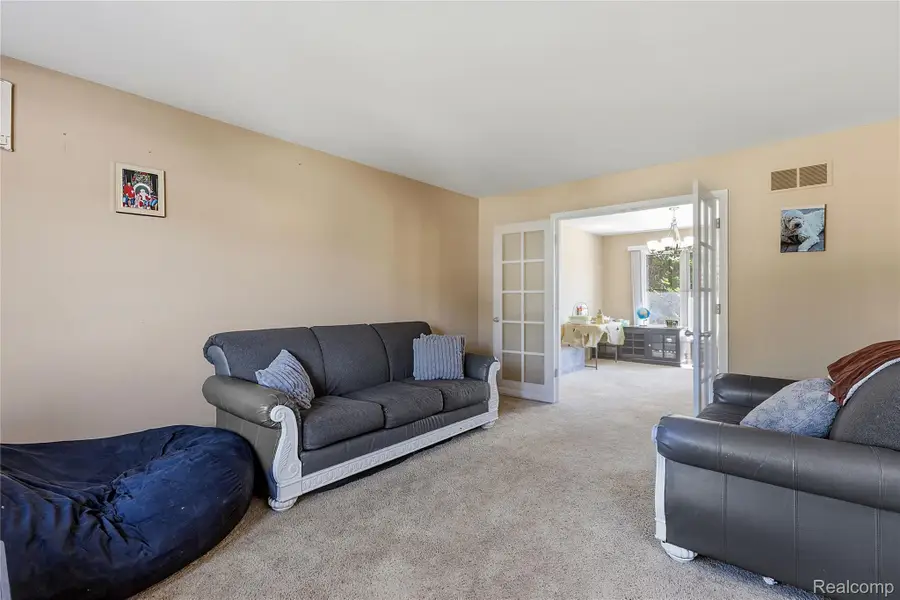 50426 Chief Drive, Macomb, MI 48044 - #3