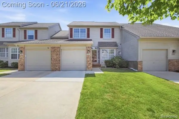 41852 Cantebury Drive, Novi, MI 48377