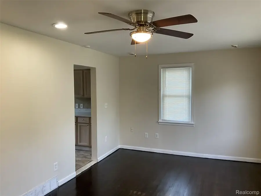 14180 Huron Street, Taylor, MI 48180 - #3