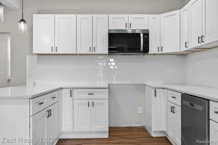2525 Bewick Street, Detroit, MI 48214 - #3
