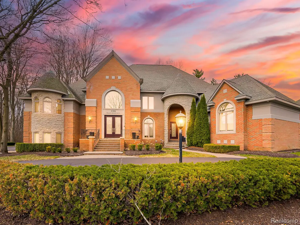 3586 Walnut Brook Drive, Rochester Hills, MI 48309 - #1