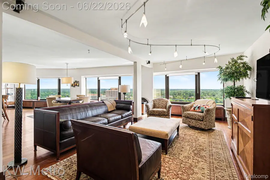 5000 Town Center #2906, Southfield, MI 48075 - #3