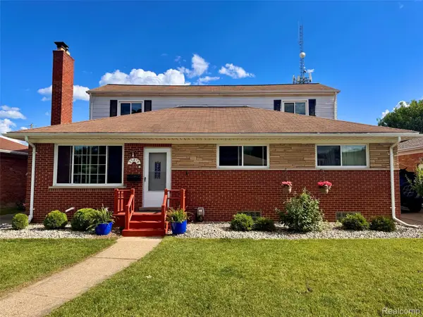 21218 Benjamin Street, StClairShores, MI 48081
