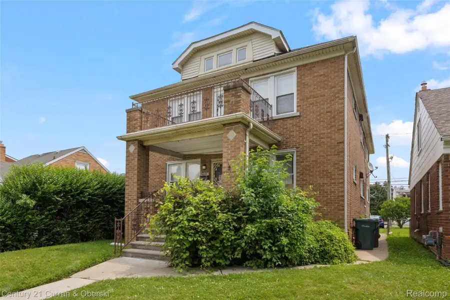 6022-6028 Appoline, Dearborn, MI 48126 - #2
