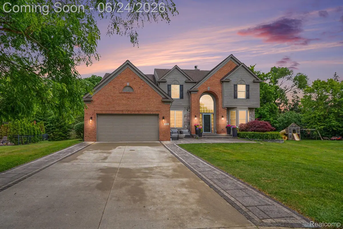 4575 Northridge Court, West Bloomfield, MI 48323 - #1
