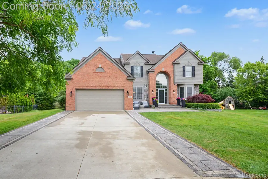 4575 Northridge Court, West Bloomfield, MI 48323 - #2