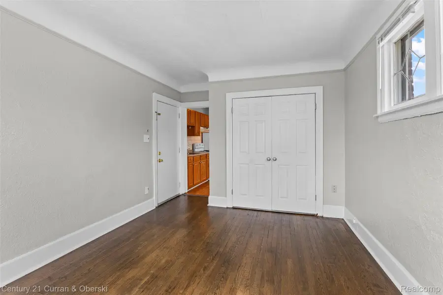 6037 Appoline Street, Dearborn, MI 48126 - #3