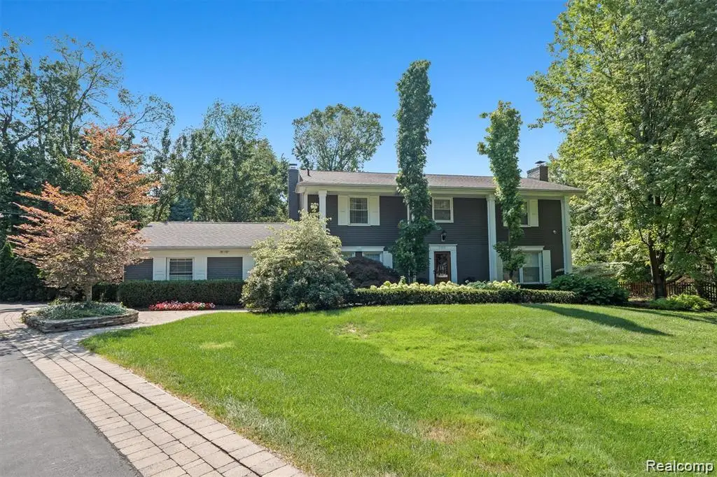 5365 Van Ness Court, Bloomfield, MI 48302 - #1