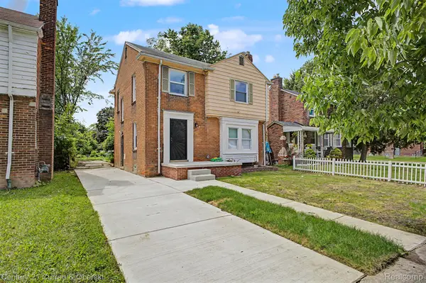 9263 Rosemont St Avenue, Detroit, MI 48228