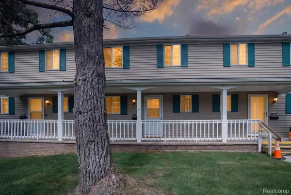 1624 Peppertree Lane #12, Lansing, MI 48912