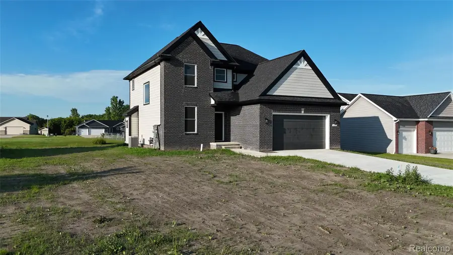 10222 Hunt Drive, Davison, MI 48423 - #2