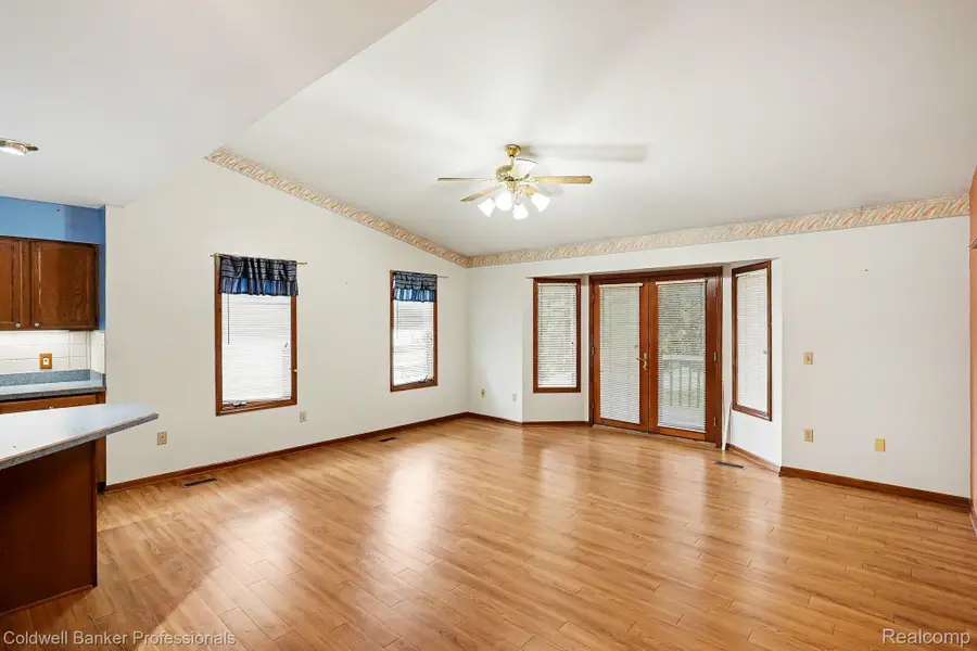 1083 Shalin Drive, Davison, MI 48423 - #2