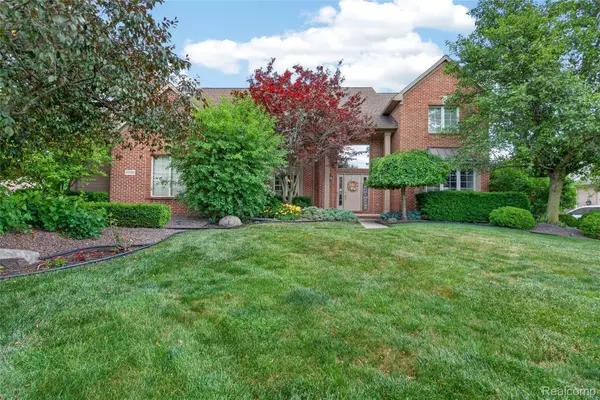 47100 Tania Court, Plymouth, MI 48170