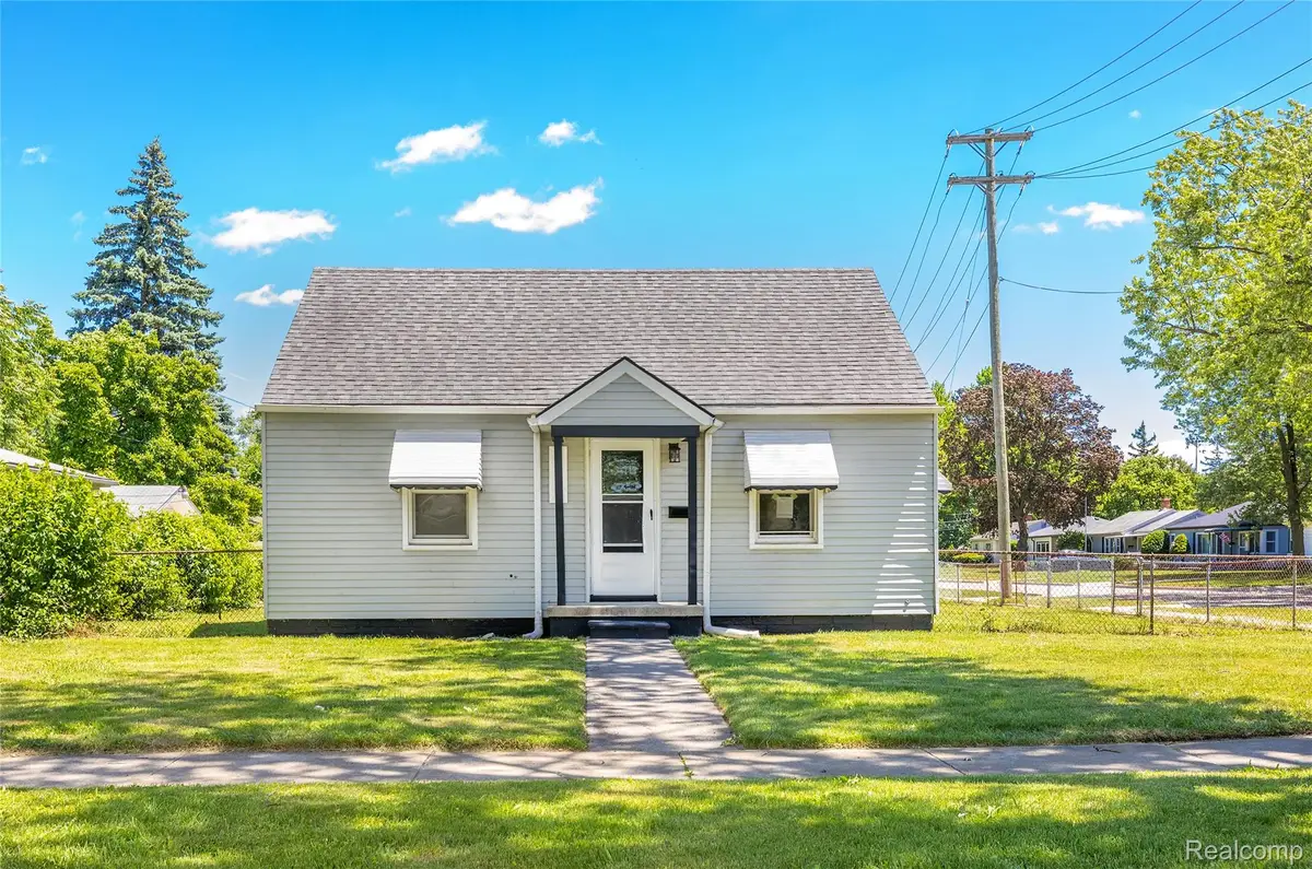 4517 Grindley Park Street, Dearborn Heights, MI 48125 - #1