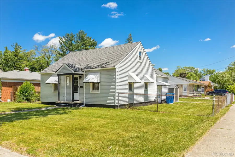 4517 Grindley Park Street, Dearborn Heights, MI 48125 - #2