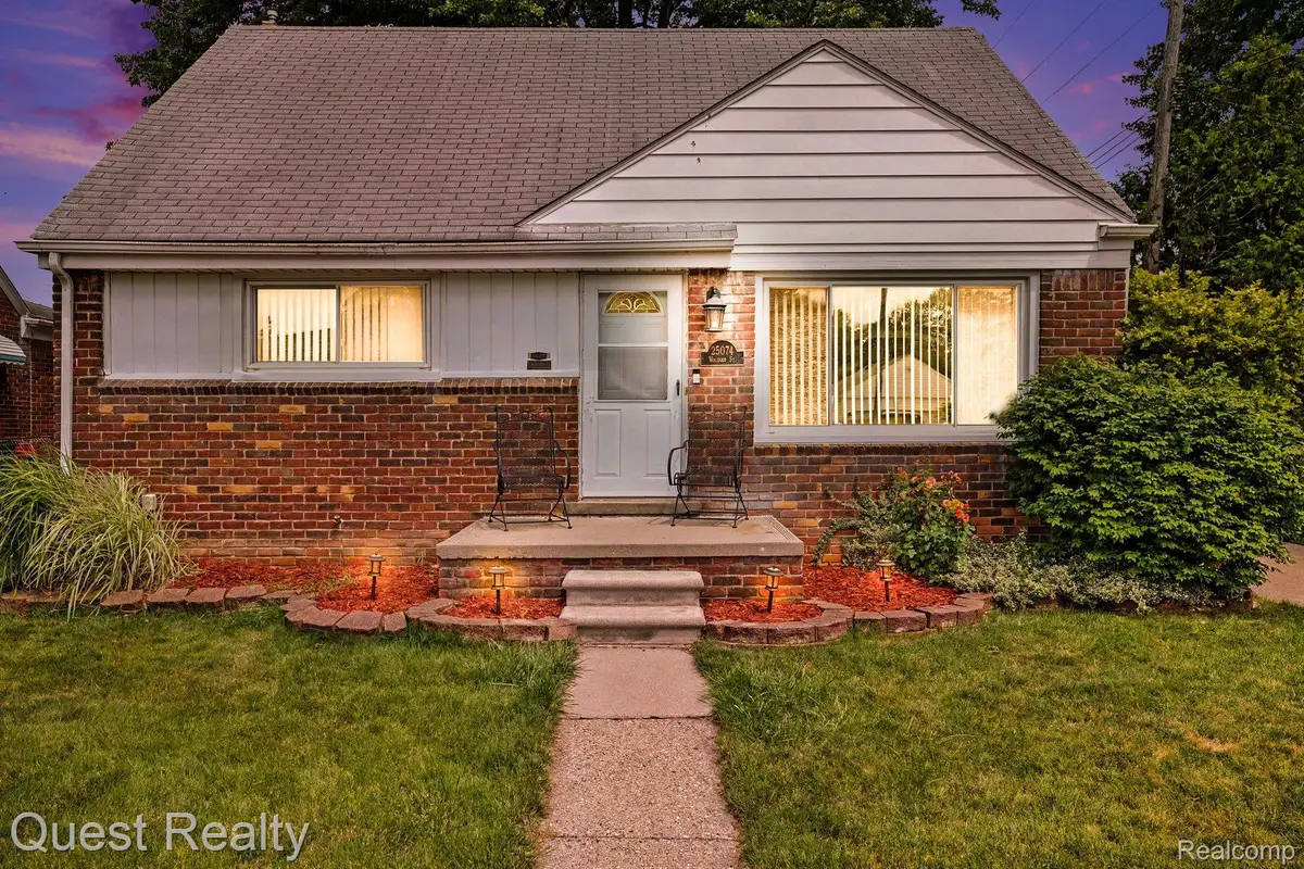 25074 Waldorf Street, Roseville, MI 48066 - #1